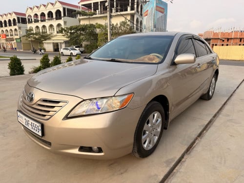 Toyota Camry 2007 XLE FULL OPTION ពណ៌មាស ប្រភេទឡានមូលសានុំស្រីន ឡានថ្មីខ្លាំង
