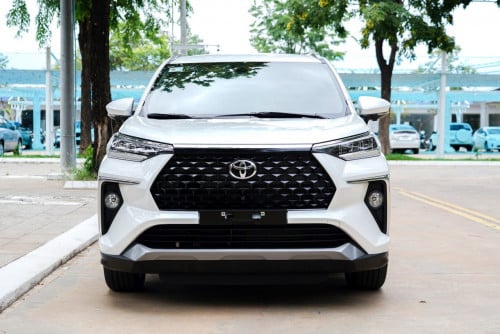 Toyota Veloz  For Rent (New Vehicle)