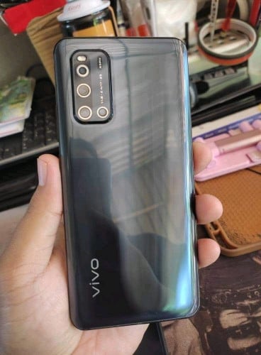 Vivo V19