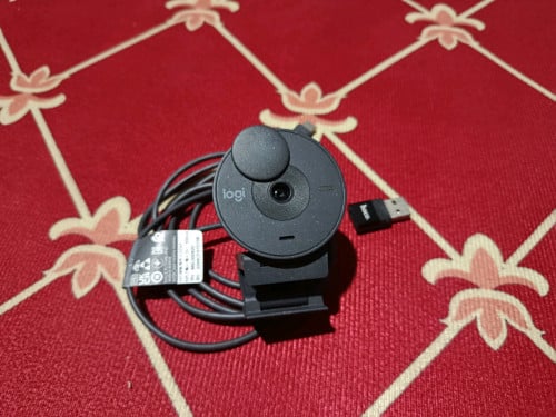 Webcam Logitech Brio 300 (Used)