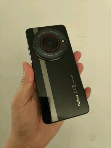 ZTE Nubia Focus 5G new95%