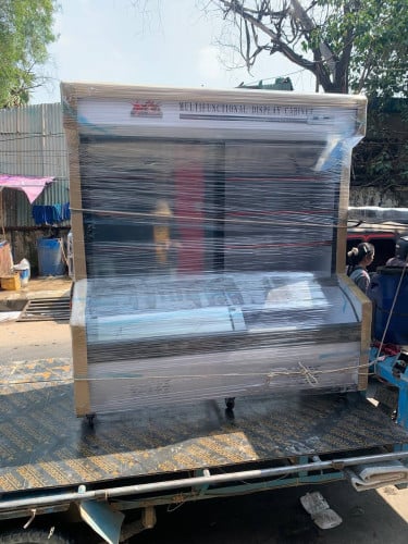 ទូក្លាសេ២ជាន់មានកក និងត្រជាក់ខ្នាត១ម៉៨០ ថ្មី