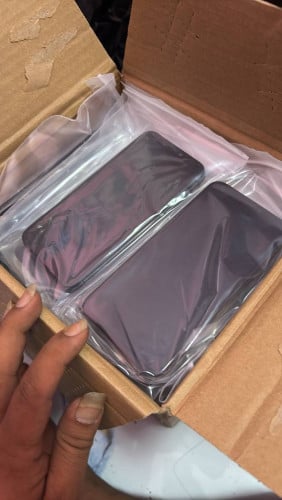 ទូរសព្ទ័សំនុំសុីនមានតែសំបកនិងអេក្រង់ស៊ីនសម្រាប់លក់ តម្លៃធូរៗ