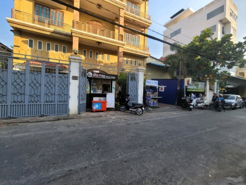 មានទីតាំងជួលដាក់តូបលក់ជាប់វិទ្យាល័យជាសុីសាមគ្គី សល់តែ១បន្លោះចុងក្រោយ