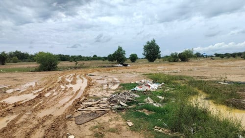 ដីលក់នៅក្រុងបាវិតជាប់តំបន់សេដ្ឋកិច្ចពិសេស