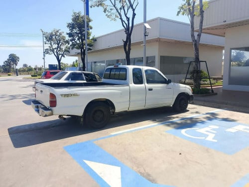 ឡានលះមកមើលមិនខកជើង