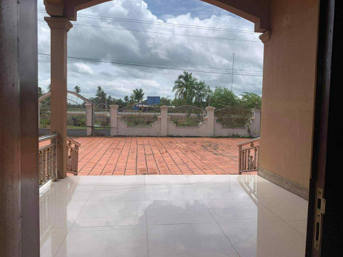 ដីផ្ទះលក់