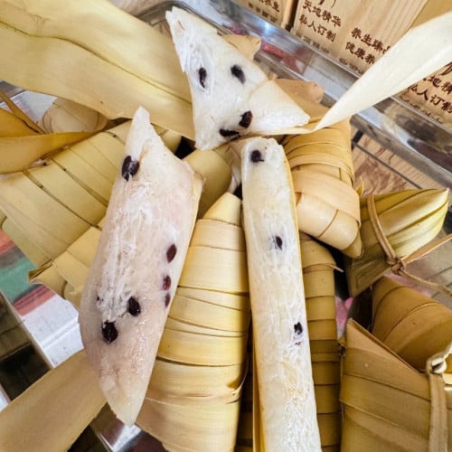 នំអន្សមស្លឹកត្នោតខ្មែរម្ចាស់ដើម