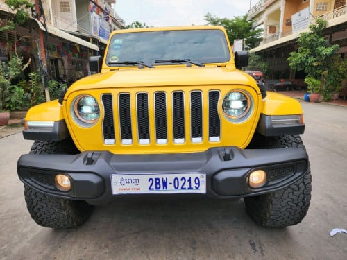 ការប្រាក់​0. 75%.មានបង់រំលោះសុទ្ធរឺប្តូរទ្បានបានគ្រប់សារី