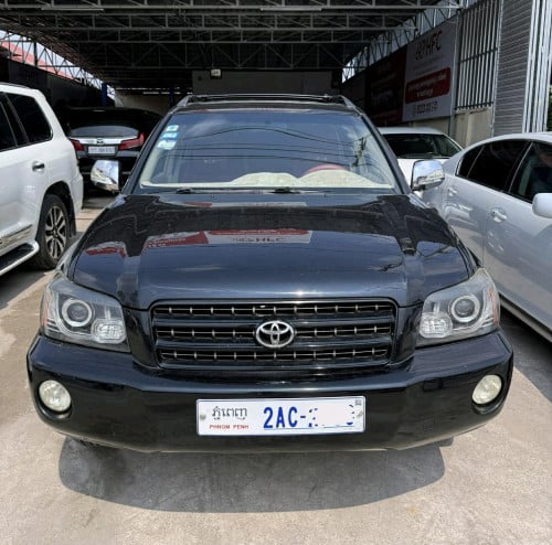 ឡានលក់​ ឆ្នាំ​ 2003 V6​ P1​ Limited​ Full​