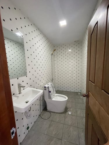 ផ្ទះលក់បន្ទាន់ ទំហំ4mx12mផ្ទះថ្មី️ ទំហំដី 4mx 15m មានបន្ទប់គេង2️បន្ទប់ទឹក3 🟡)