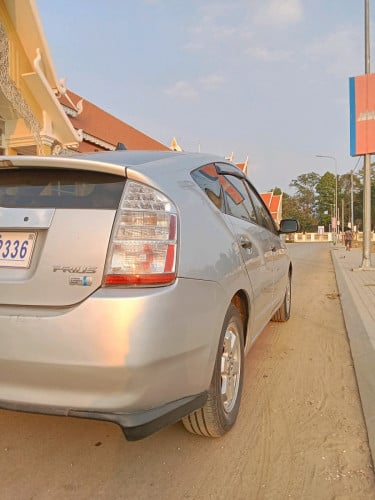 ឡានលក់9600$ចរចារ