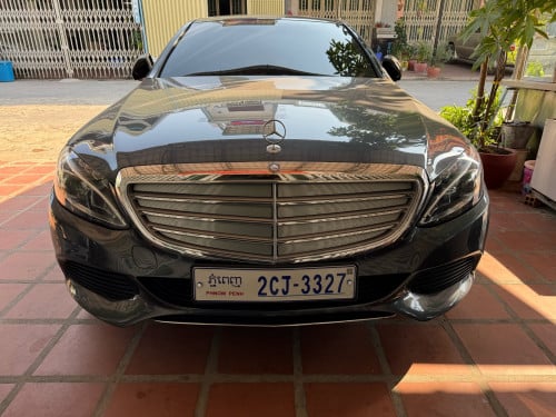 ឡានលក់ C300 Luxury 2015