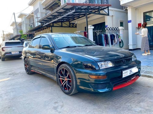 លក់ Corolla ឆ្នាំ 97 ពណ៌បៃតងចាស់