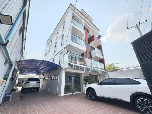 ផ្ទះសម្រាប់លក់ | House for sale (ទីតាំងជិតផ្លូវវែងស្រេង​ ចោមចៅ)