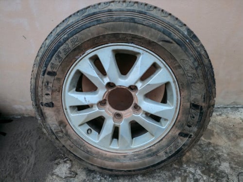 យ៉ាន់នឹងសំបក Lx470 មានតែ១គ្រាប់ទេ