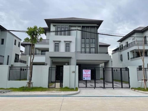 វីឡាឃ្វីនលក់បន្ទាន់ / Queen for sale chip mong