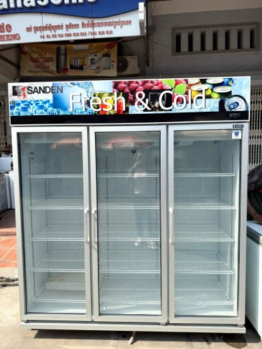 ទូក្លាសេទ្វារបី Sanden inverter OEM-1805i inverter