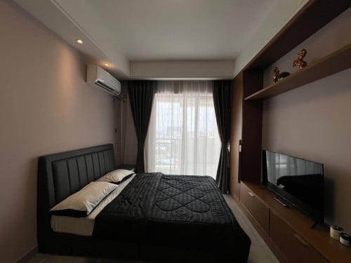 ទួលគេាល ជិតផ្សារធីខេ Tk