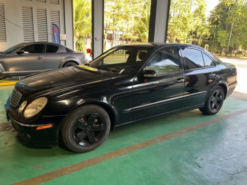 2003 Mercedes Benz E320 V6 សាំង