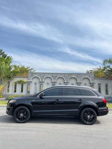 2011 Q7 ម្ចាស់ដើម ឡានសុំនុំ