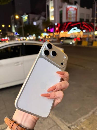 700$ យកបាន iPhone 17 pro max