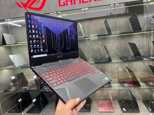 Asus Tuf gaming FX505 (Gaming&Design)