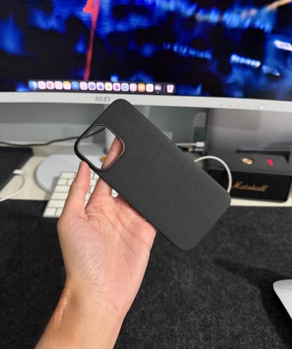 Carbon MagSafe Case 99% new 12$