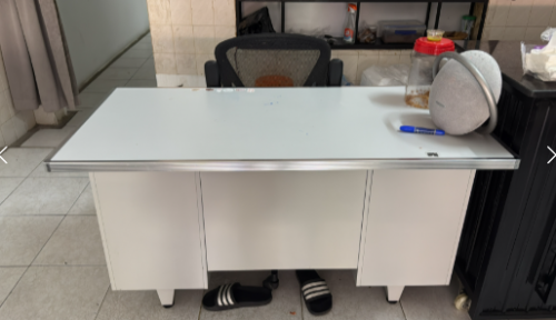 CASIER / OFFICE TABLE