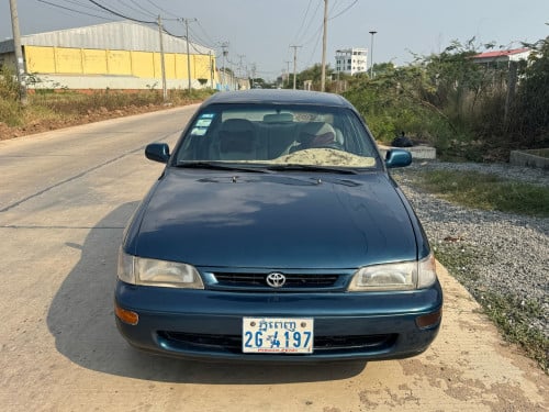 Corolla LE ឆ្នាំ93 ឡានស្អាត ធានាអត់បុកអត់ប៉ះ ម៉ាសុិនប្រអប់លេខស្អាត ជិះស្រួលណាស់
