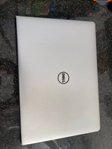 Dell Inspiron 5468