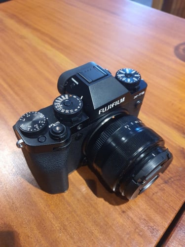 Fujifilm xt5 + 35mm f1.4 ស្អាត