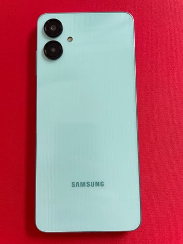 Galaxy A06 ក្រុមហ៊ុន sim2ស្អាត99%