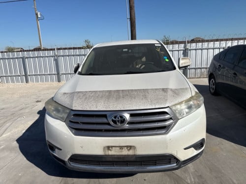 Highlander 2013 ឡានថ្មីគីឡូតិច ពិន្ទុខ្ពស់ប៉ផុត