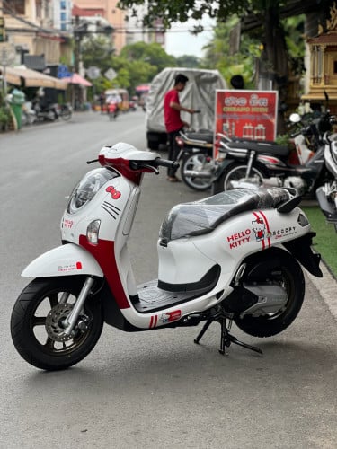 Honda Scoopy 2025 ថ្មីកេស