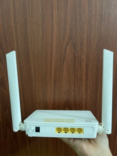 Huawei EchoLife EG8145V5 GPON ONT Wi-Fi Router