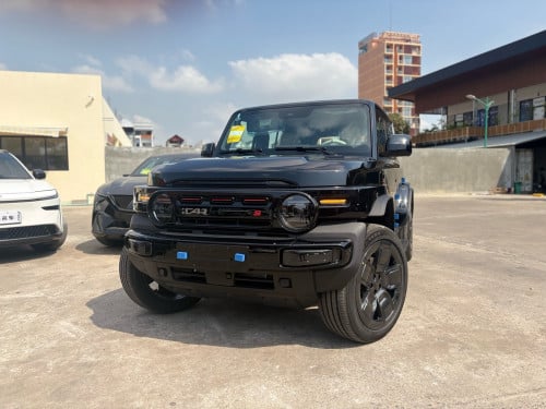 Icar V23s ពណ៌ខ្មៅ Off-road Look កាច់ៗ ស្អាតខ្លាំង!