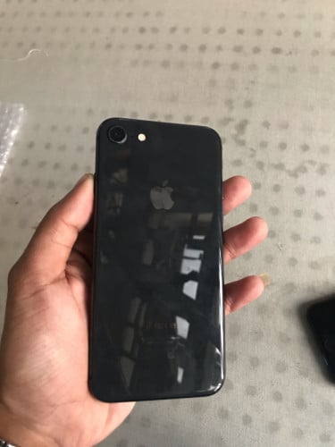 iPhone 8 64g