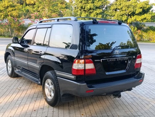 Land Cruiser សាំងសុទ្ធធានាមិនធ្វើប្រើហ្កាស 2000