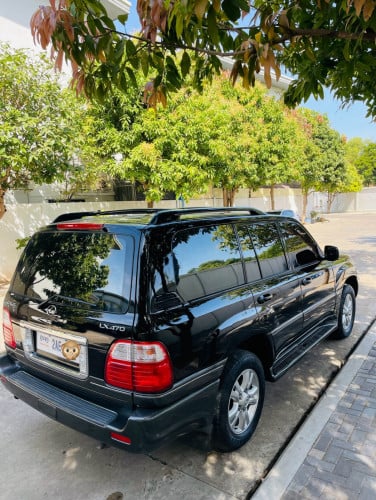 LX470 2003 ឡាន​ថ្មី​ ម្ចាស់​ដេីម​