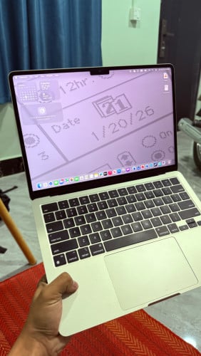 MacBook Air M2