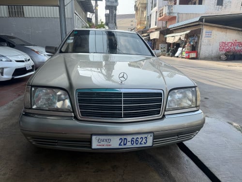 Mecerdes Bens S320ឡានម្ចាស់ដើមលក់