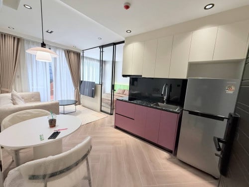 One bed for rent at Time Square 5 BKK1