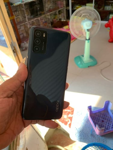 OPPO A16ក្រុមហ៊ុន