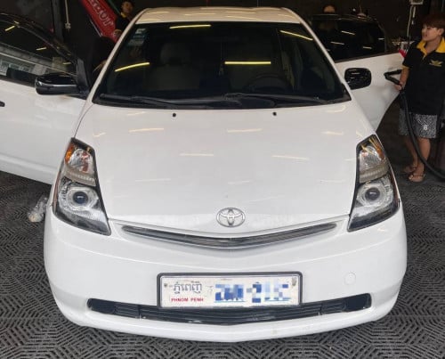PRIUS 2006 For Rent /出租