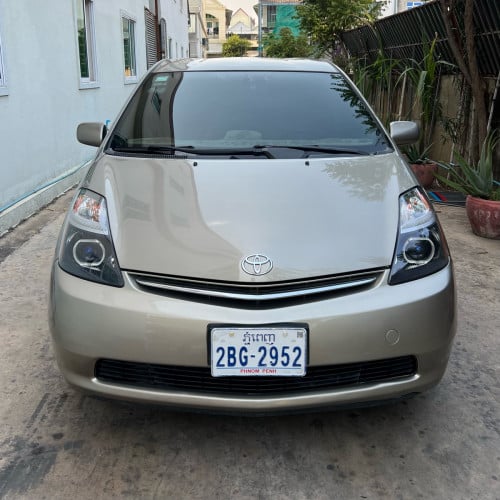 Toyota Prius 07 H/full ទឹកមាស ឡានមូល សានុំ