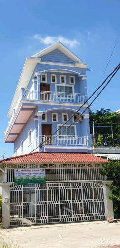 Urgent sale below market price