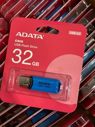 USB Plash 2.0 3.2 Brand Adata ថ្មីប្រអប់ អីវ៉ាន់មាននៅក្នុងស្តុក មានធានារយះពេល1ឆ្នាំពេញ 📩