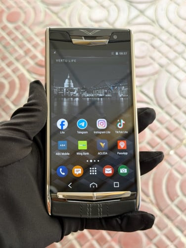 Vertu Signature touch II
