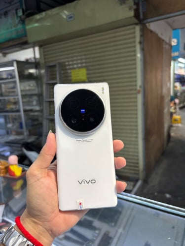 Vivo X100Utra 256G Ram12G sim2 CH ម៉ាសុីនស្រុីន ដូរខ្នង